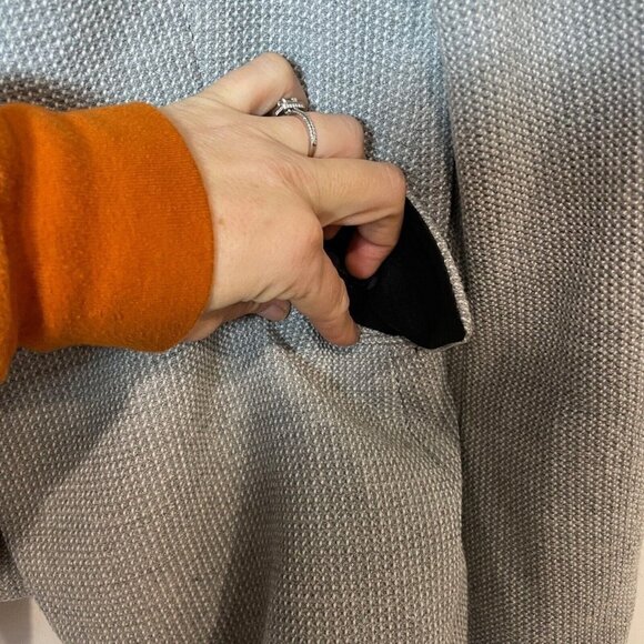 ZARA Woman One Gold Button Waffle Knit Blazer Jacket Grey M Single Breast Kate - Picture 4 of 15